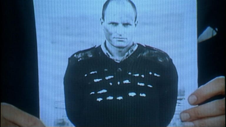 Принцип "Хвост виляет собакой": как это работает в политике